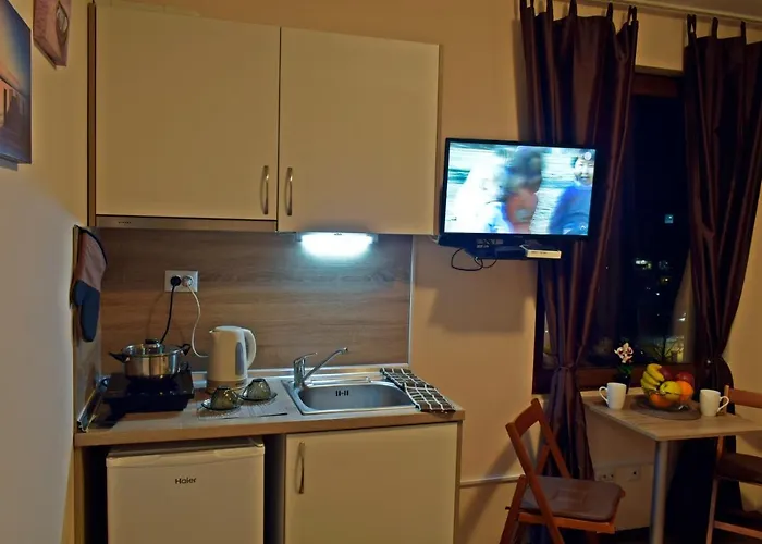 Flora Apartmán Burgas City