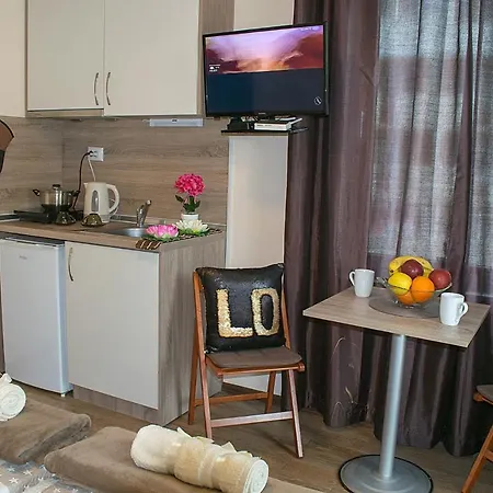 Flora Appartement *