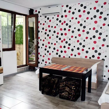 Appartement Flora *