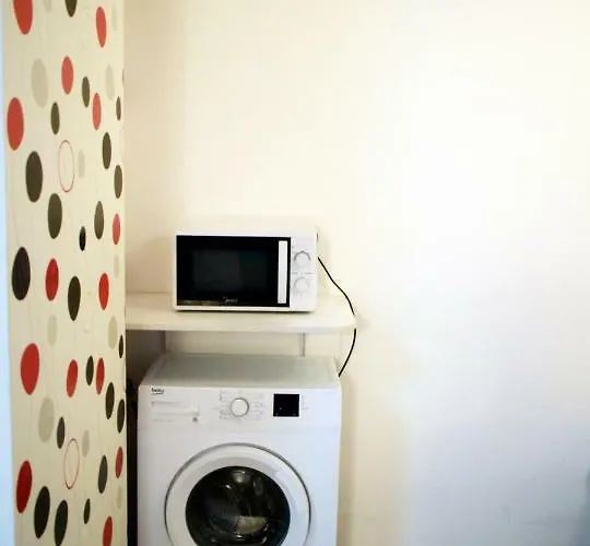 Apartman Flora *